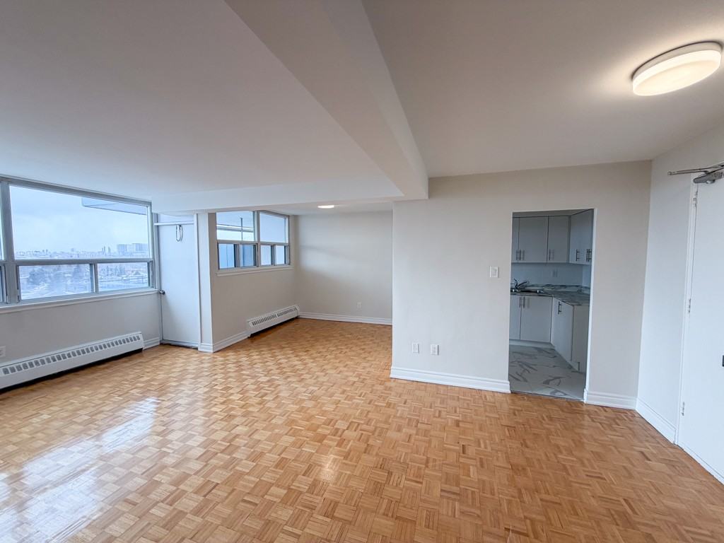 1442 Lawrence Avenue West #1016 - Photo 4 of 16