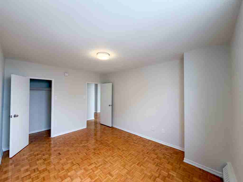 1442 Lawrence Avenue West #1010 - Photo 4 of 12