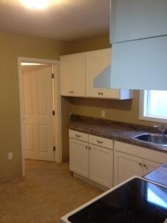 912 Ne 4th Ave - Photo 3 of 6