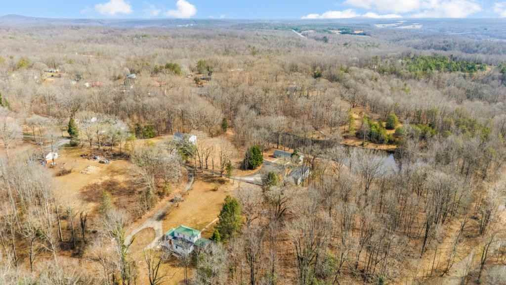 228 Wildwood Acres Rd - Photo 3 of 33