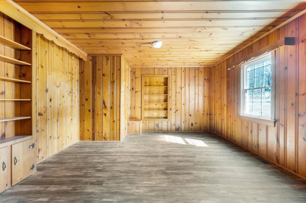 228 Wildwood Acres Rd - Photo 6 of 33