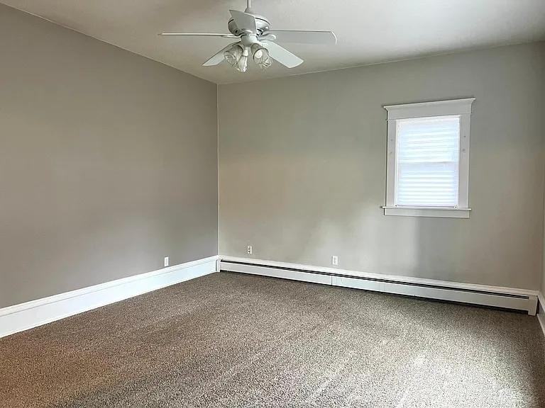 819 5th St - Photo 6 of 8