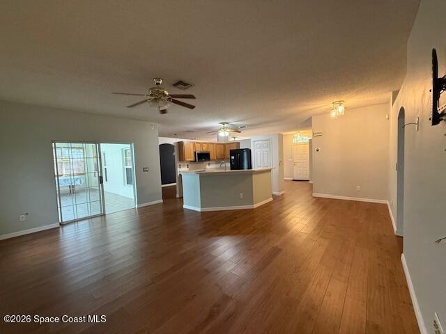 6731 Opal Ave - Photo 6 of 24