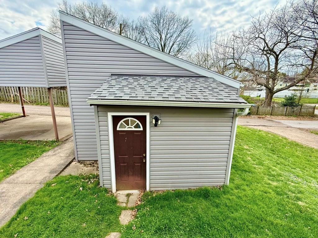 1634 19th St - Photo 7 of 27