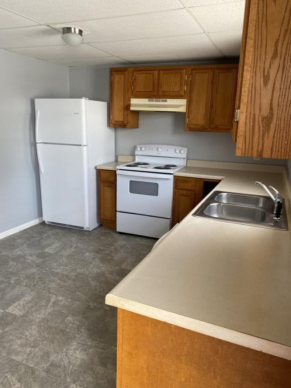 600 W Jackson St - Photo 2 of 7