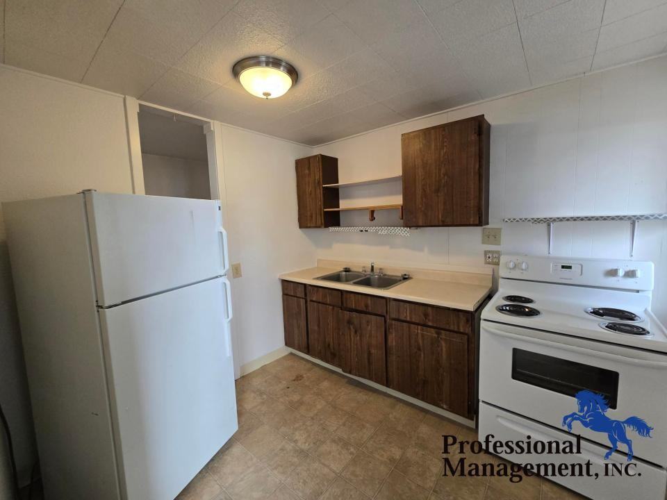 3709 2nd Ave S #LEFT - Photo 3 of 8