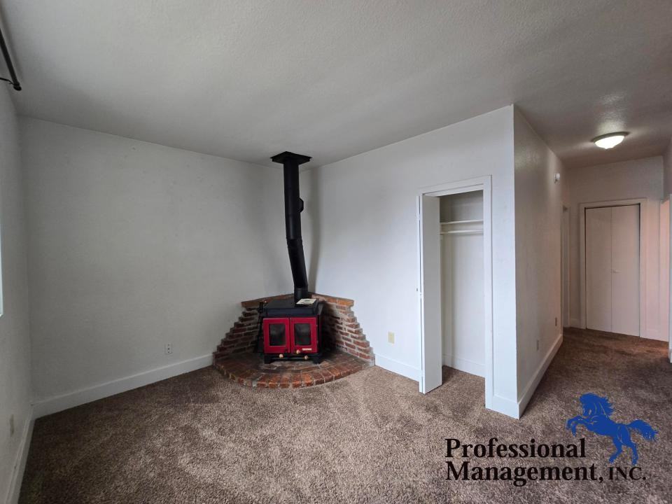 3709 2nd Ave S #LEFT - Photo 4 of 8