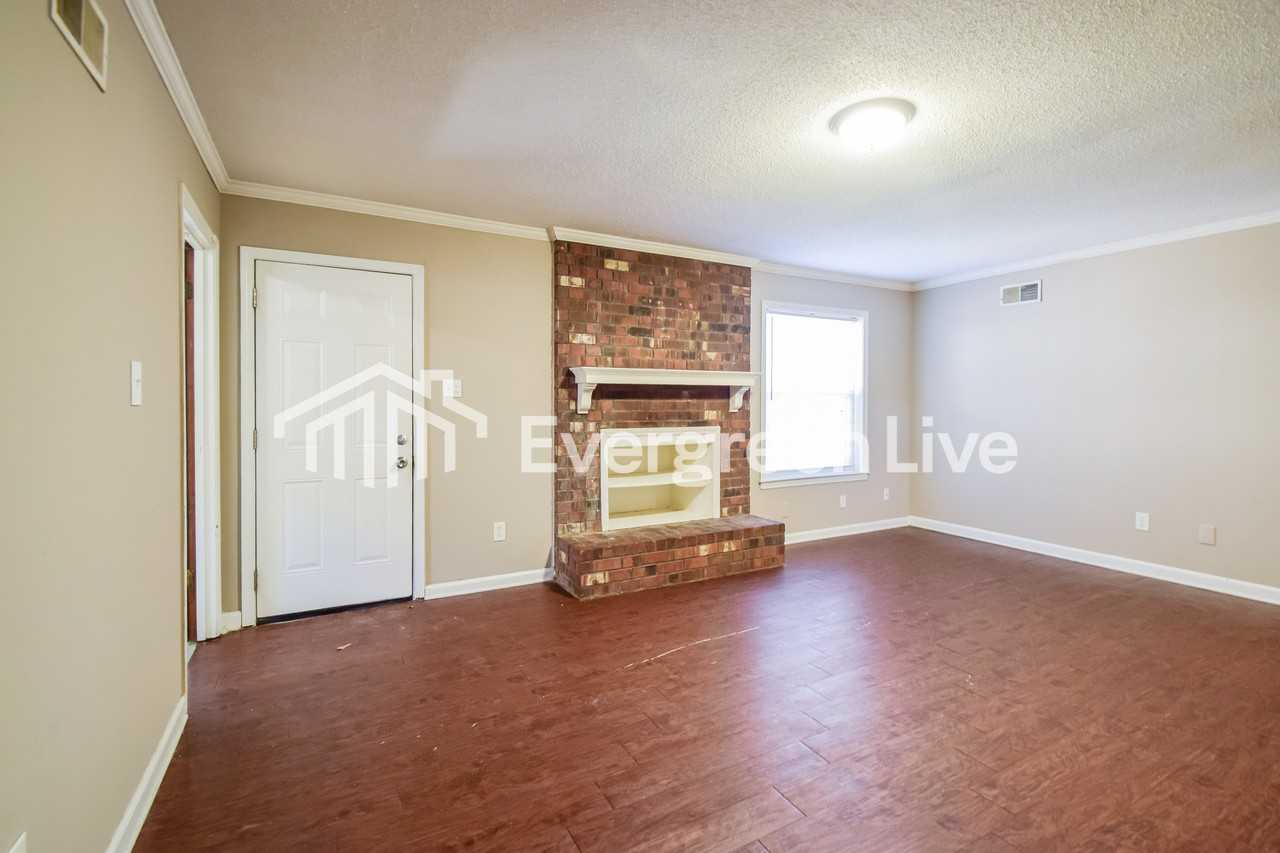 6166 Gray Oak Ave - Photo 4 of 15