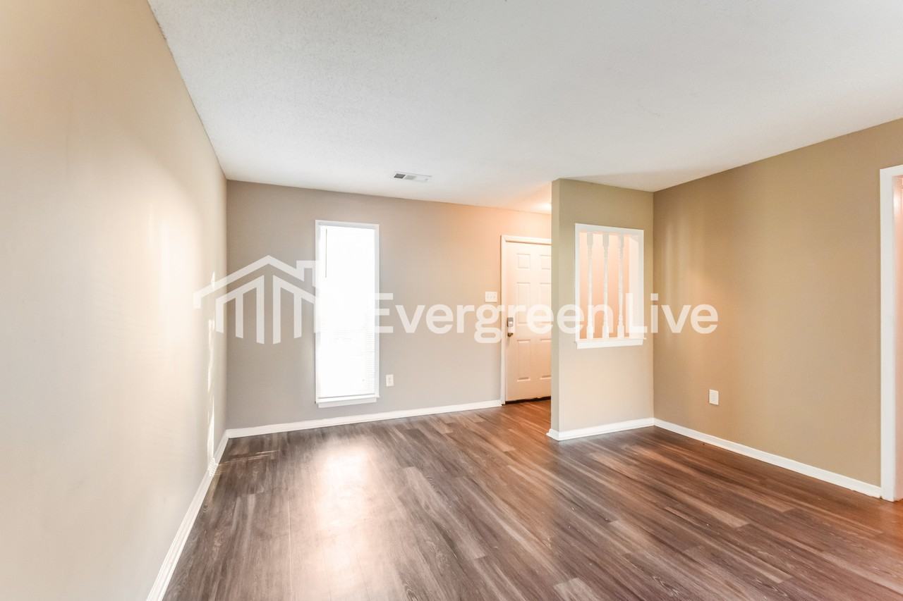 4859 Burgess Cv - Photo 3 of 15