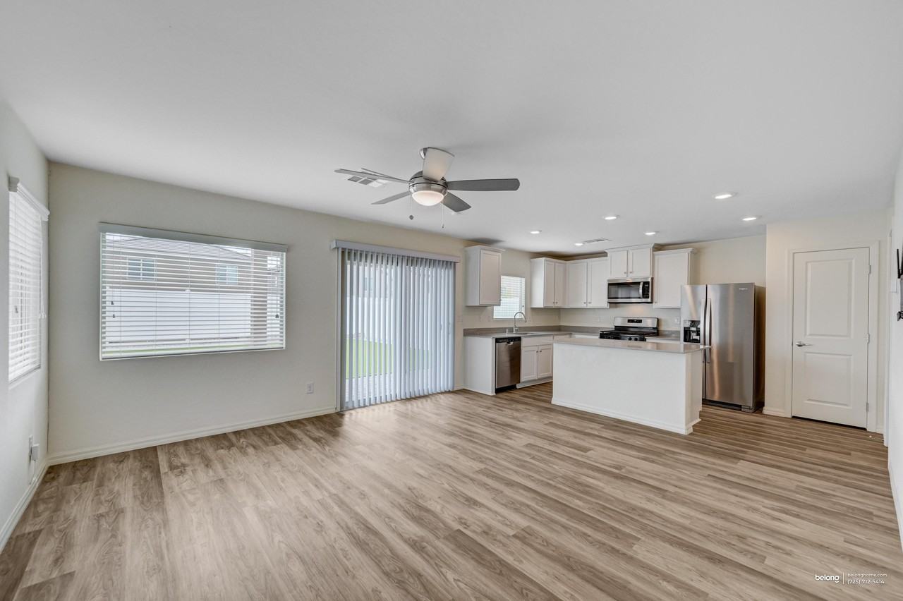 6239 Blood Lily Ave - Photo 5 of 46