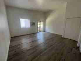 6506 Balboa Blvd #C - Photo 1 of 1