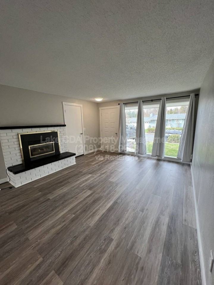 3412 Belmont Rd - Photo 2 of 10