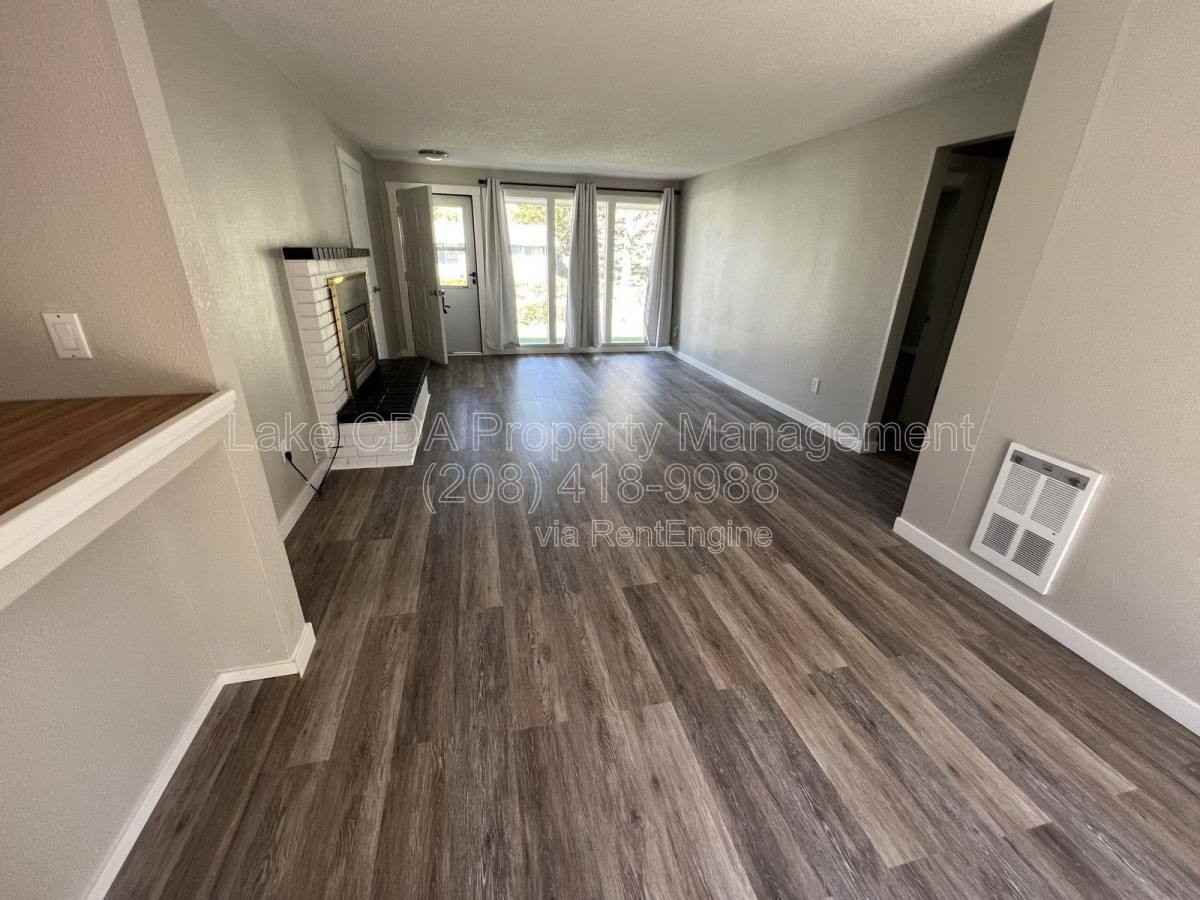 3412 Belmont Rd - Photo 3 of 10
