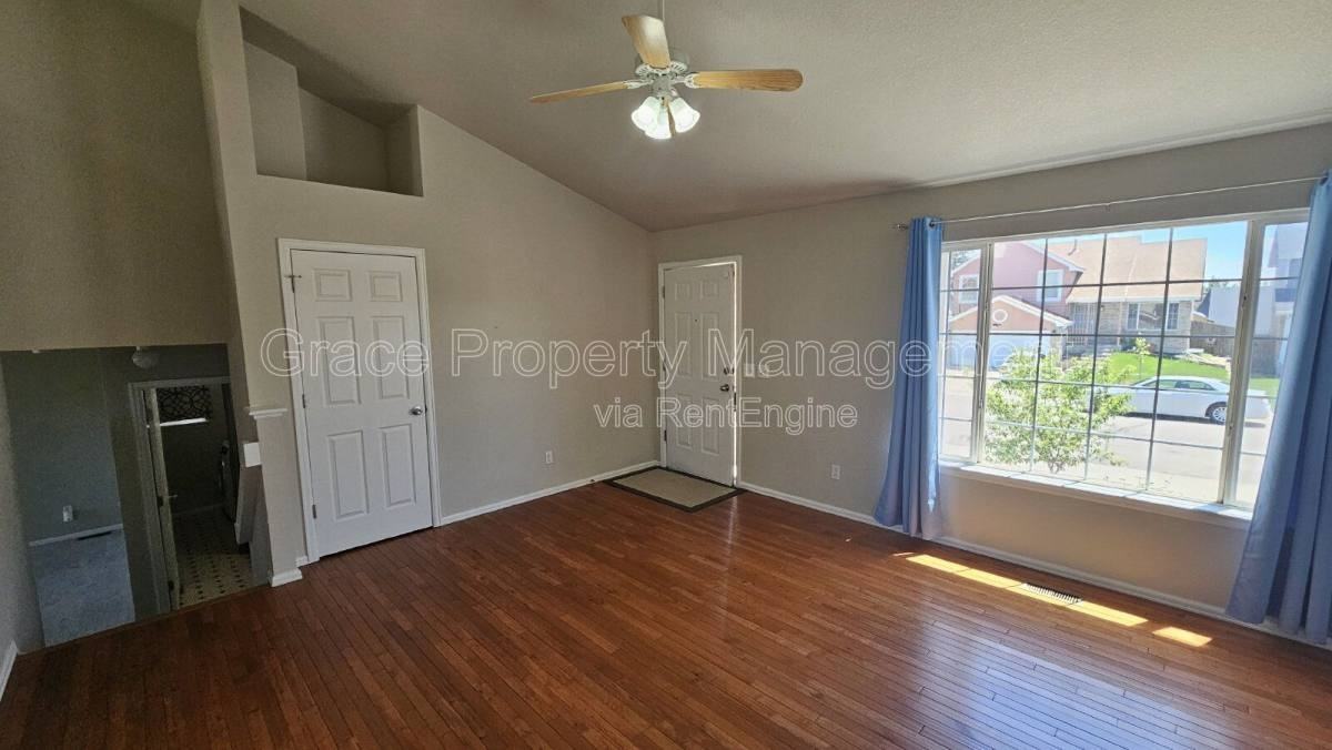 325 W 116th Ave - Photo 3 of 10