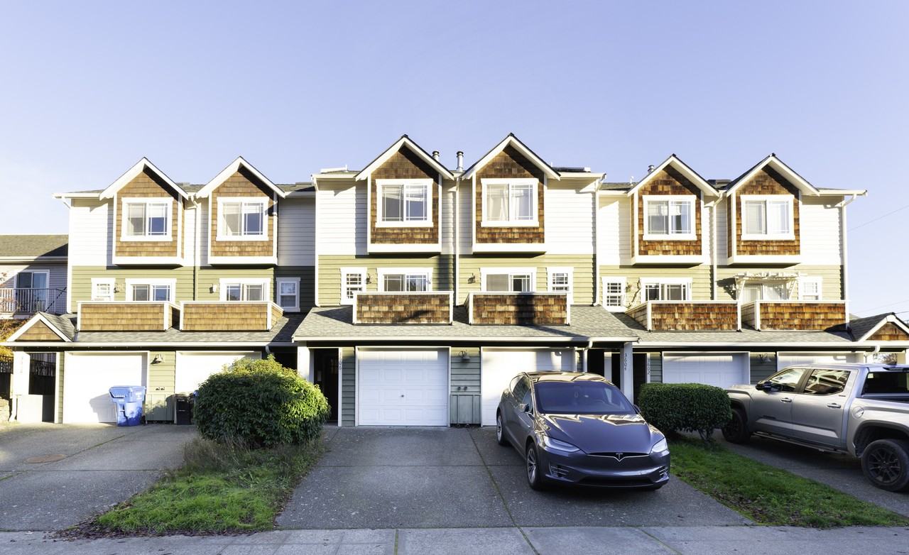 3606 22nd Ave W #1