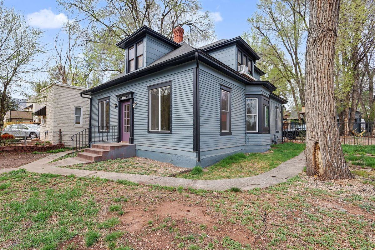 3602 W Colorado Ave ##101 - Photo 2 of 27