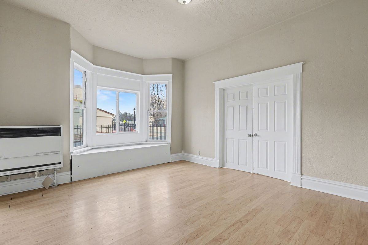 3602 W Colorado Ave ##101 - Photo 5 of 27