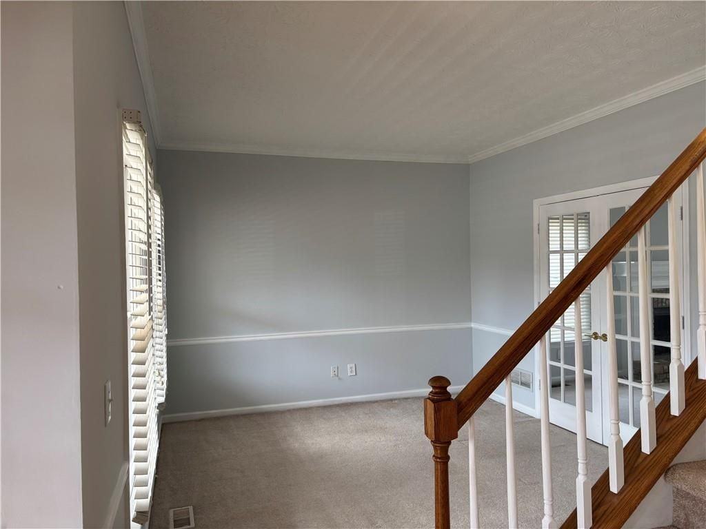 722 Thornapple Trl - Photo 6 of 32