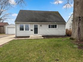 413 Sherwood Dr W - Photo 1 of 1