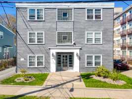 featured image of 1066 Tower Rd