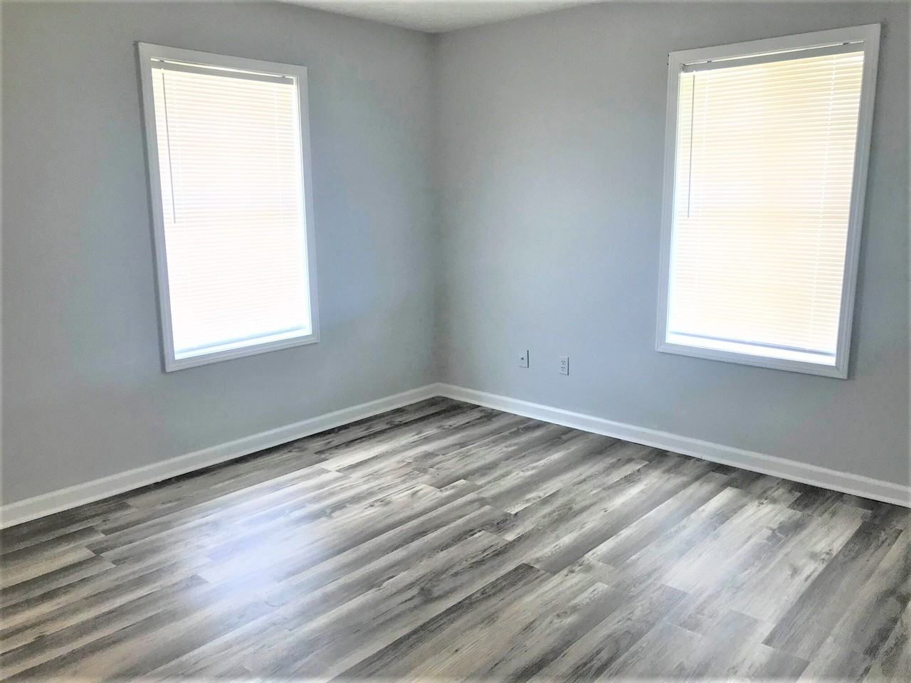914 Prater Rd #914 - Photo 3 of 10