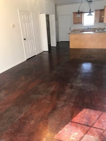 2020 Southwood Dr #B - Photo 4 of 18