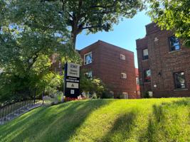 featured image of 2367 Queen St E