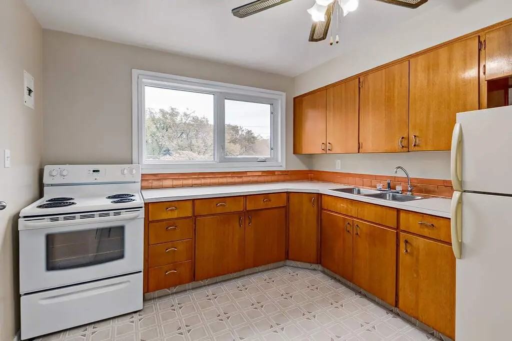 Westwood Apartments - Photo 5 of 9