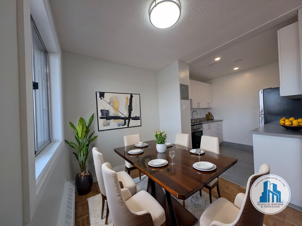 Bradford Apartments - Photo 6 of 11