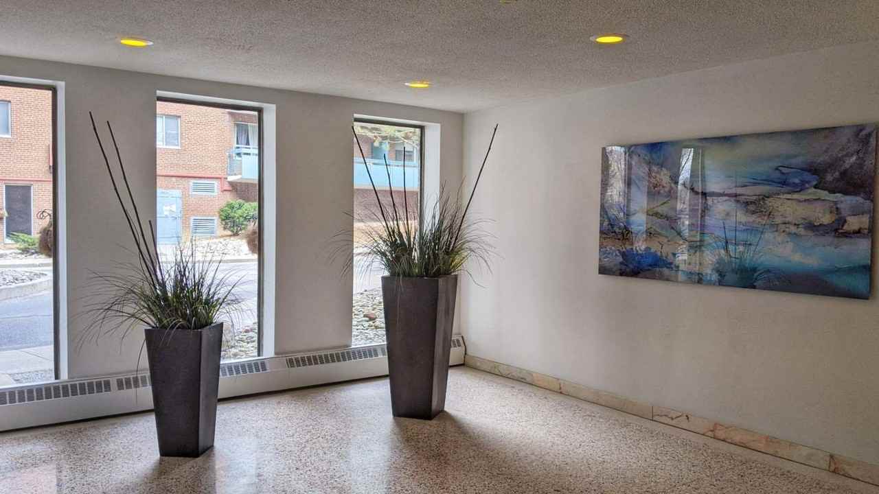 Essex Court Apartments - Photo 2 of 50