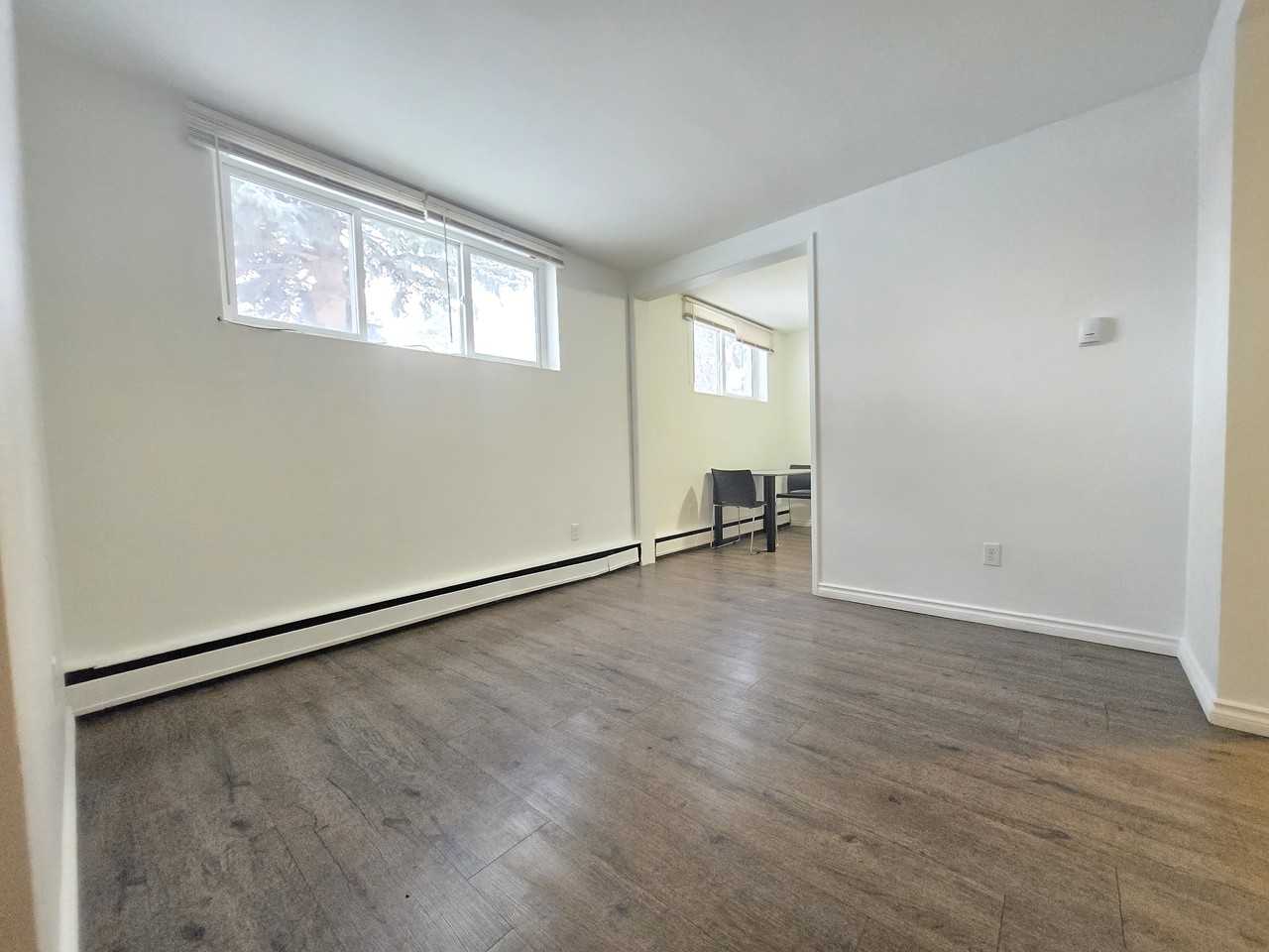 8741 152 Street Northwest - Photo 5 of 6