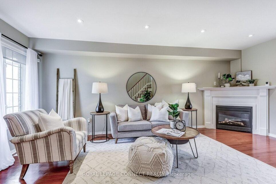 29 Andona Cres - Photo 4 of 27