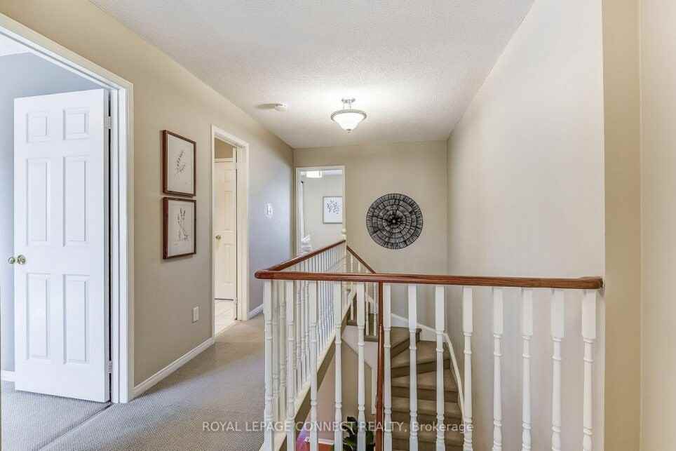 29 Andona Cres - Photo 7 of 27