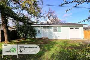 featured image of 2835 Reservoir Ln