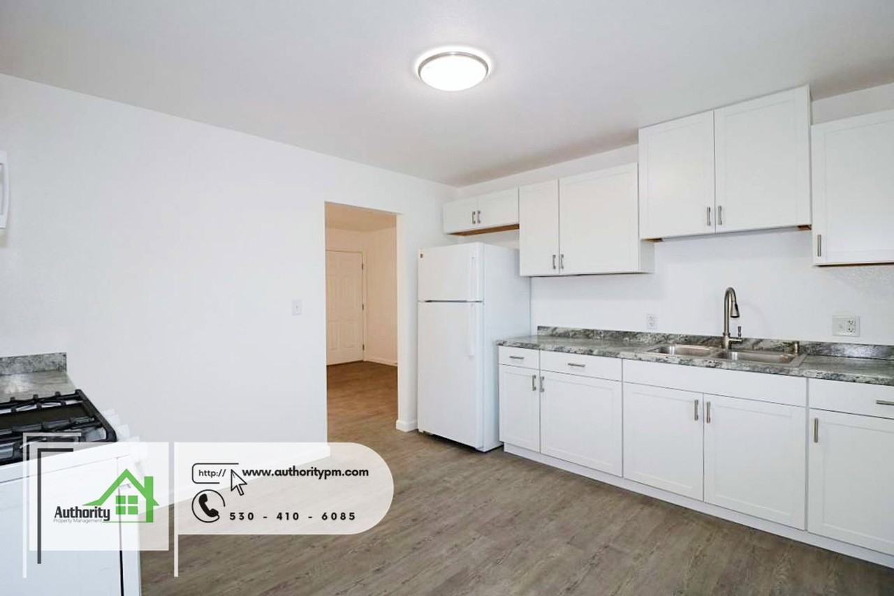 2835 Reservoir Ln - Photo 7 of 15