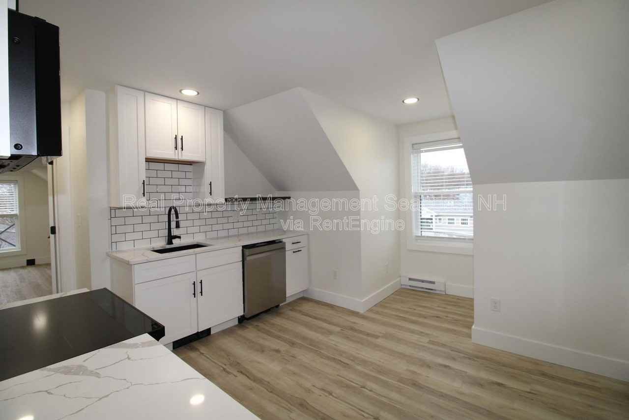 253 1st Nh Tpke #5 - Photo 7 of 19