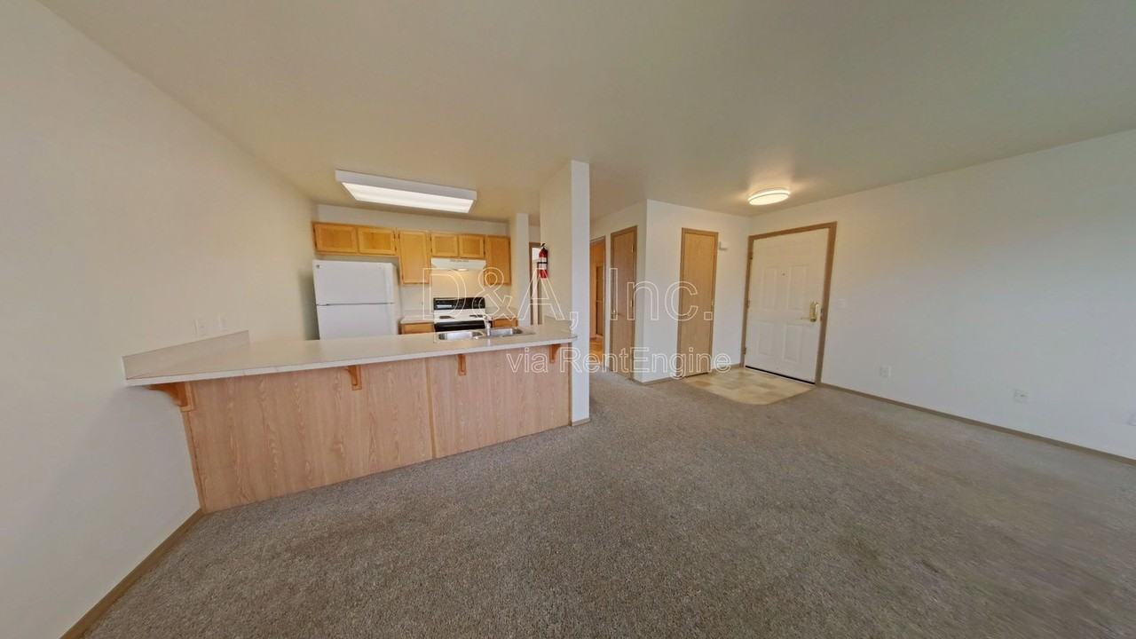 2960 Nw Tyler Ave #204 - Photo 4 of 12