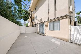 10622 Kinnard Ave #B - Photo 1 of 1