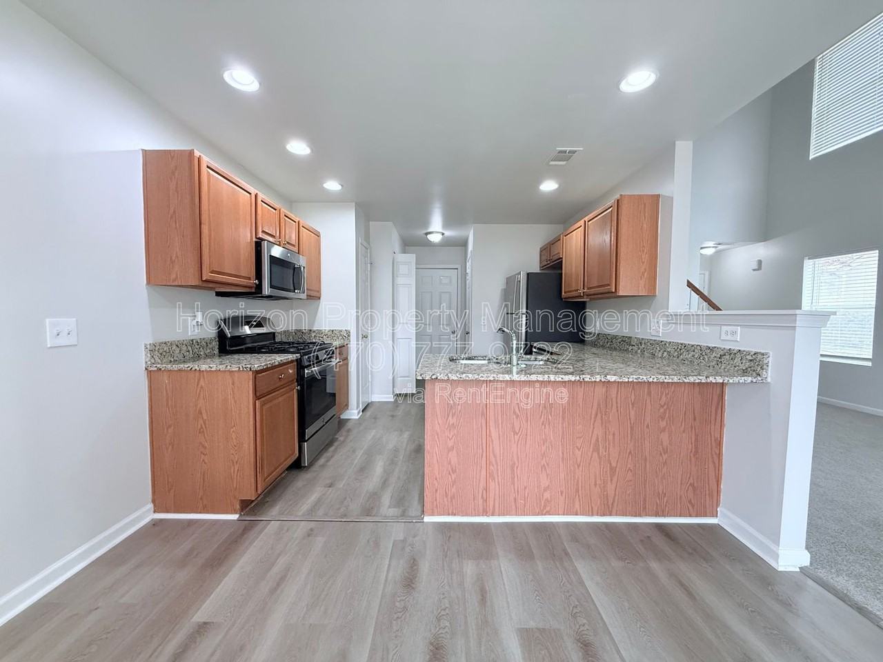 6265 Smoke Ridge Ln - Photo 7 of 22