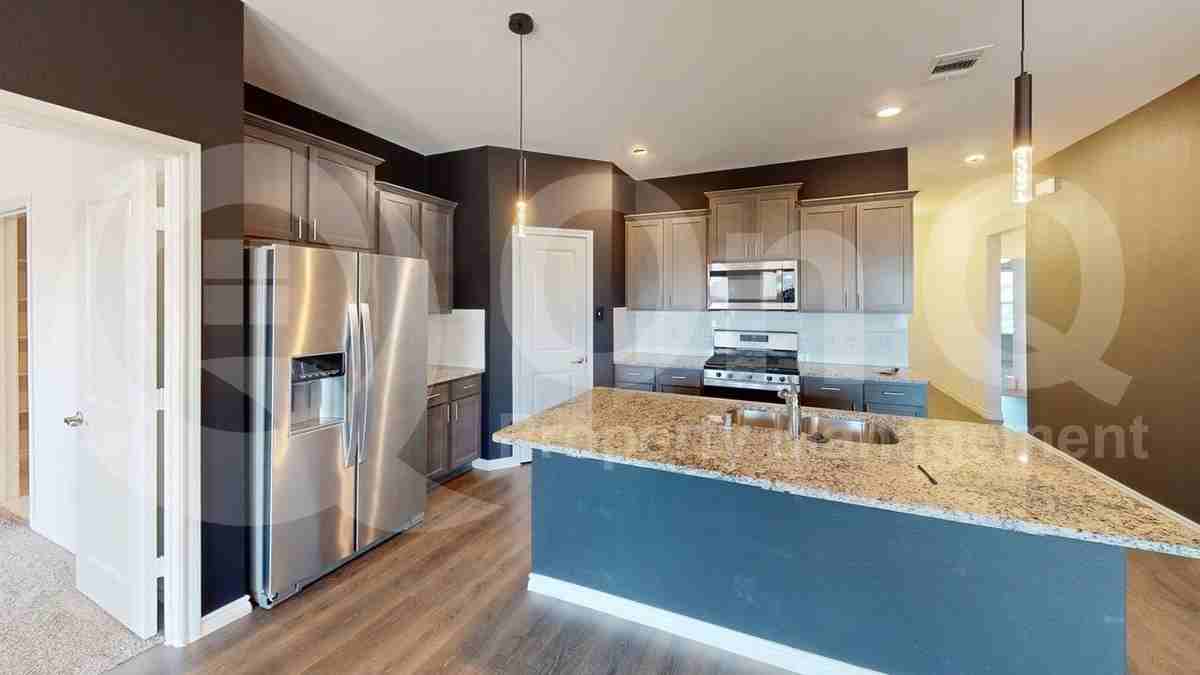 405 Rawhide Way - Photo 7 of 23