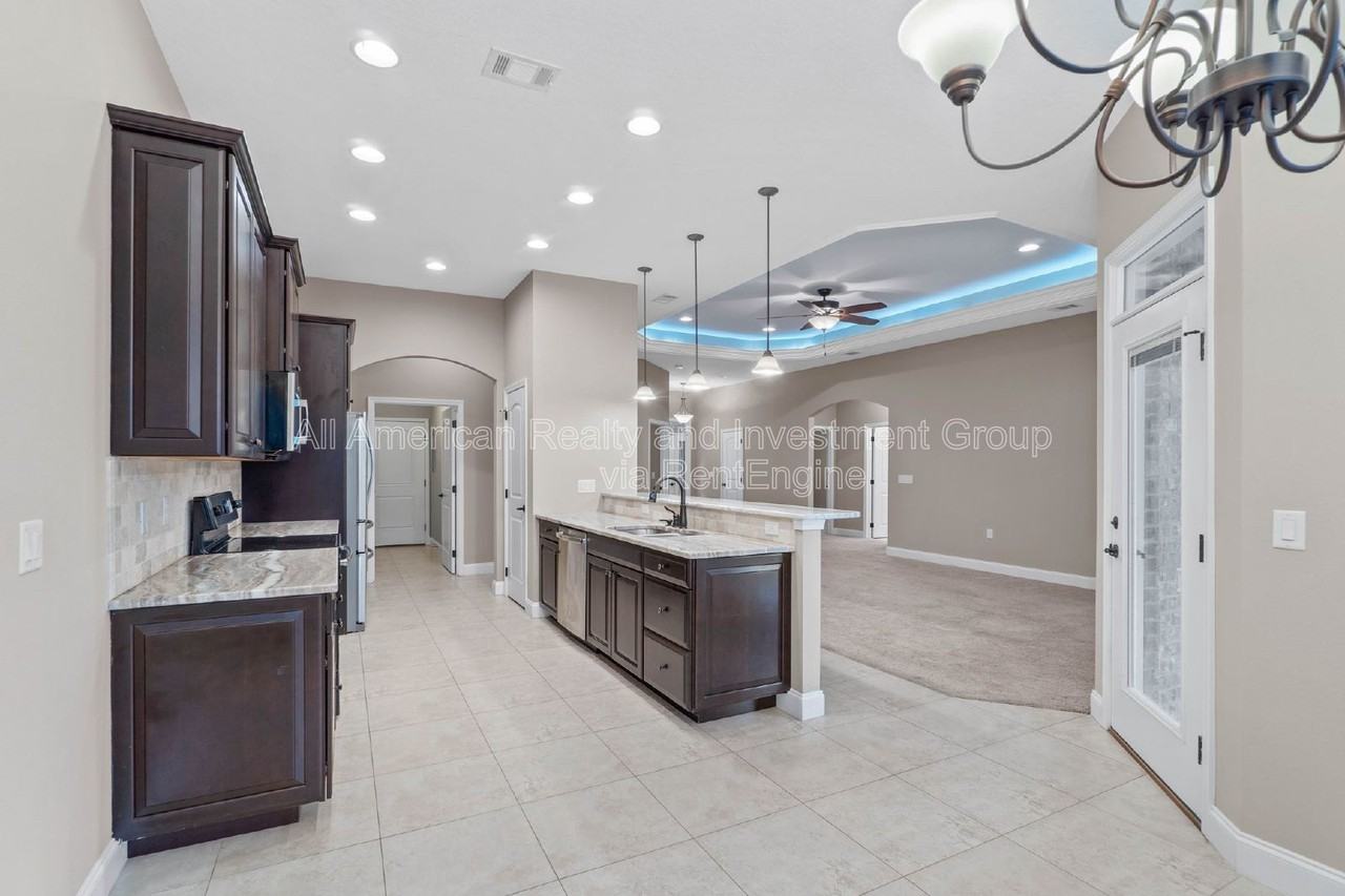 209 Casper Dr - Photo 6 of 27