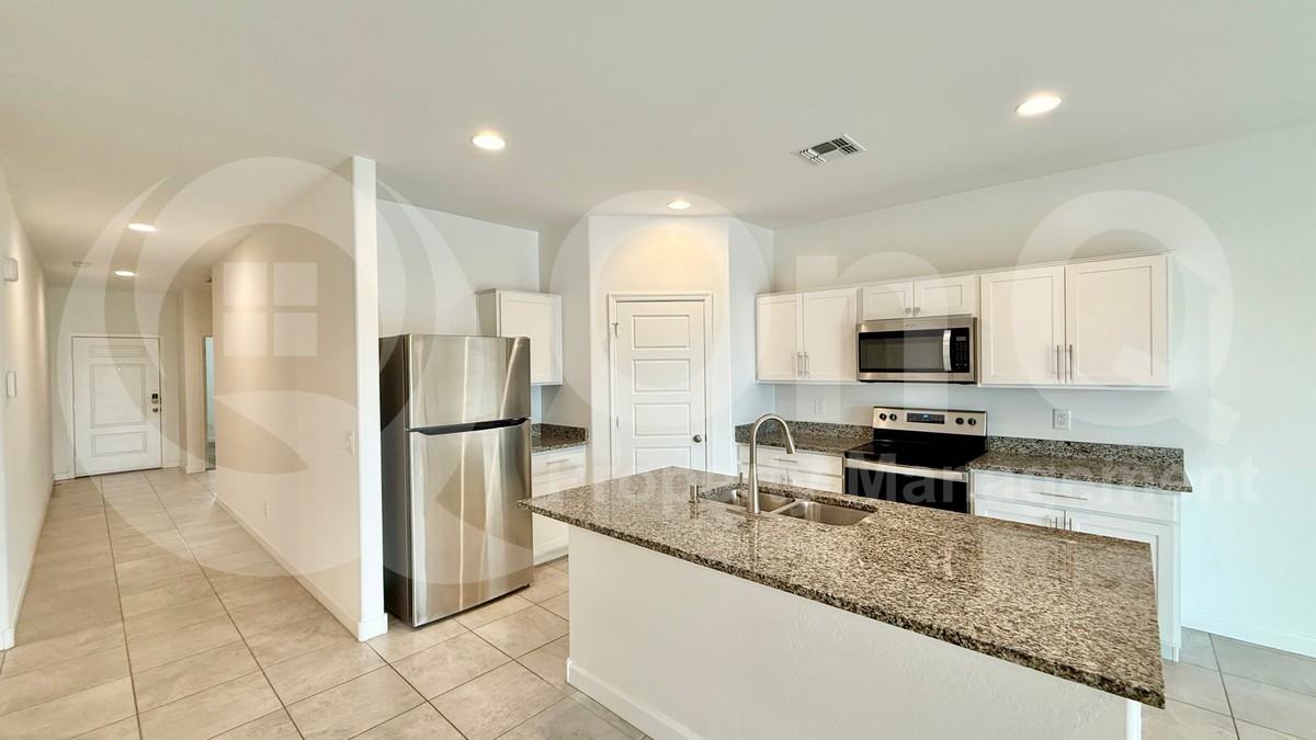 1741 N Wrigley Dr - Photo 6 of 24