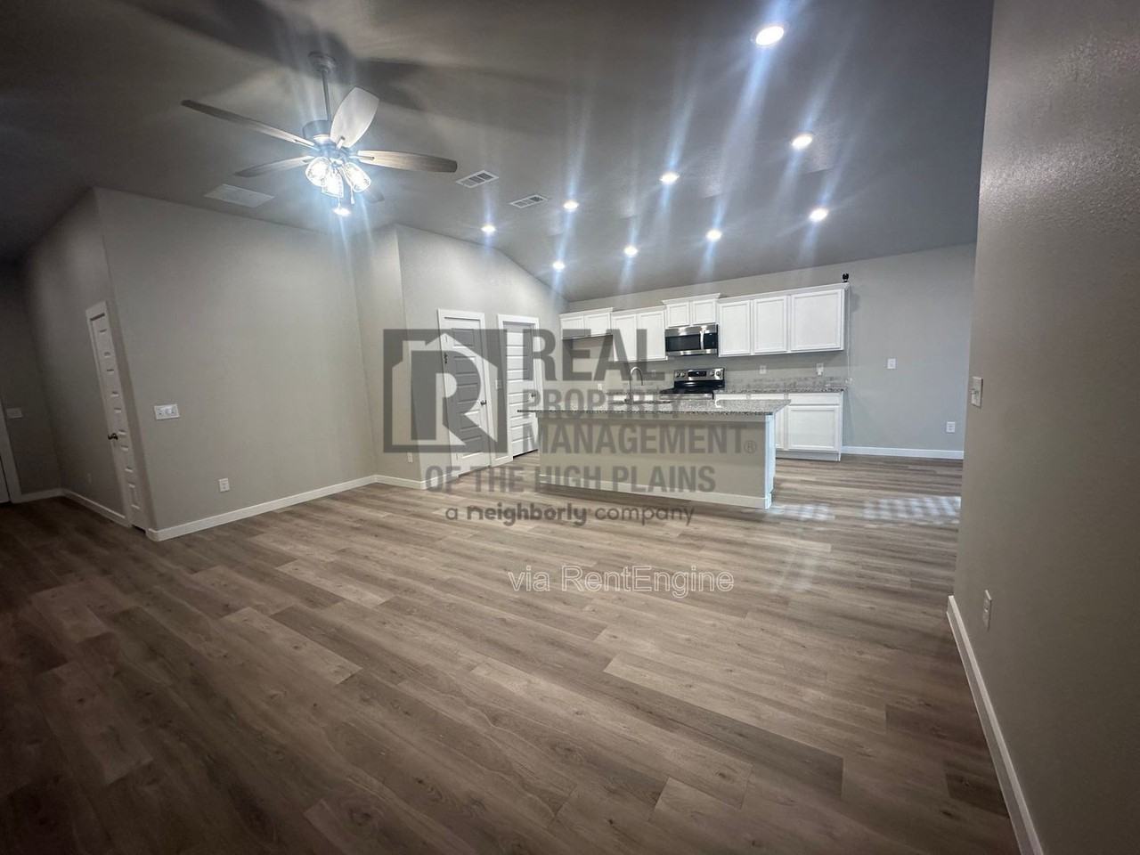 1603 Morningside Ave - Photo 2 of 15