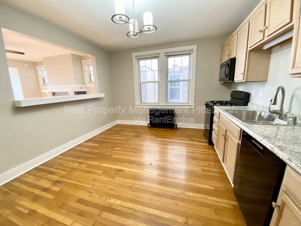 5735 Phillips Ave #2 - Photo 4 of 11