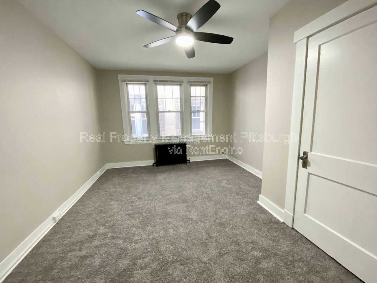 5735 Phillips Ave #2 - Photo 6 of 11