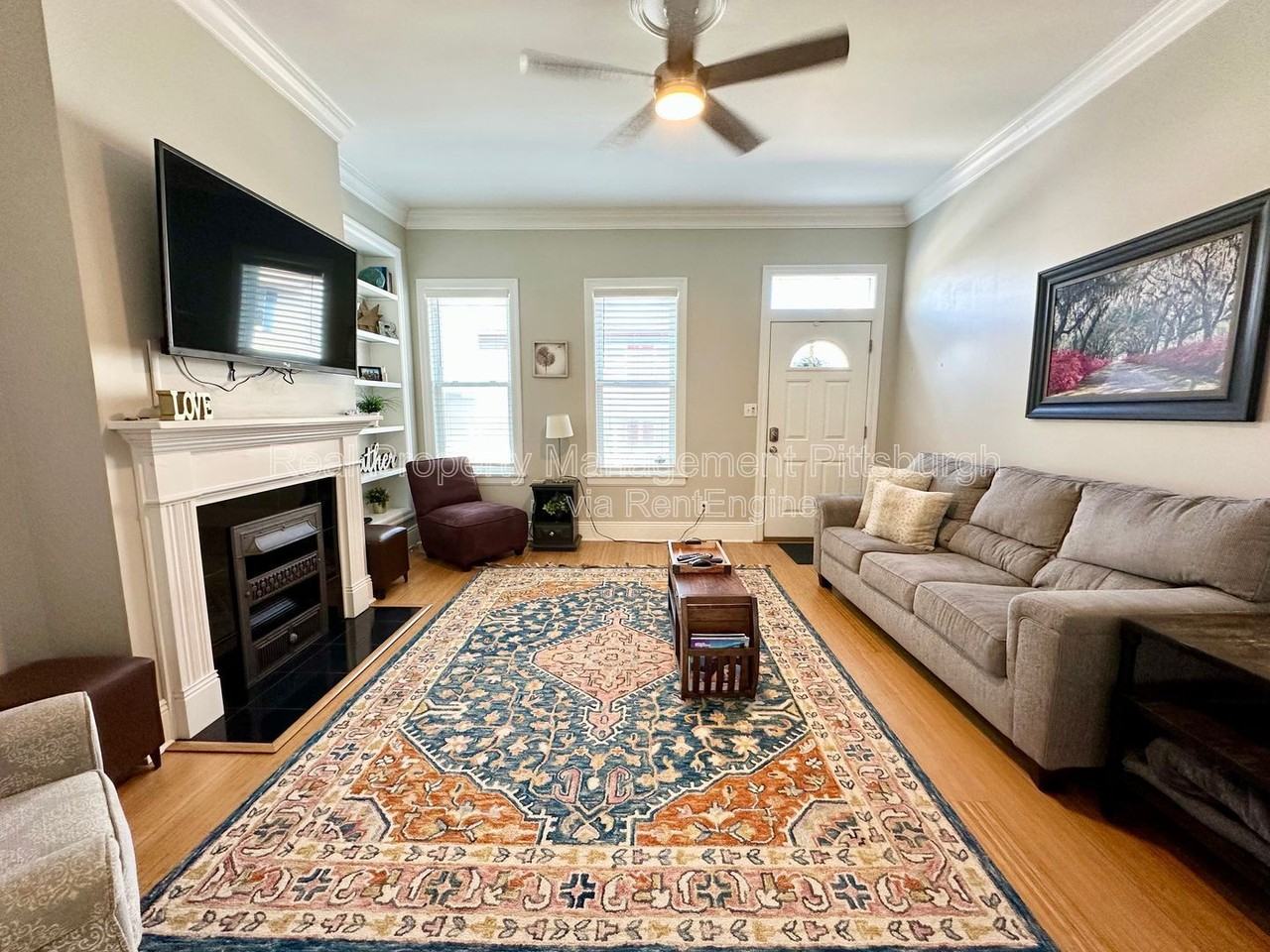 138 Pius St - Photo 3 of 23