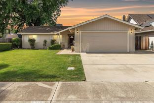 9717 Treetop Dr - Photo 1 of 1