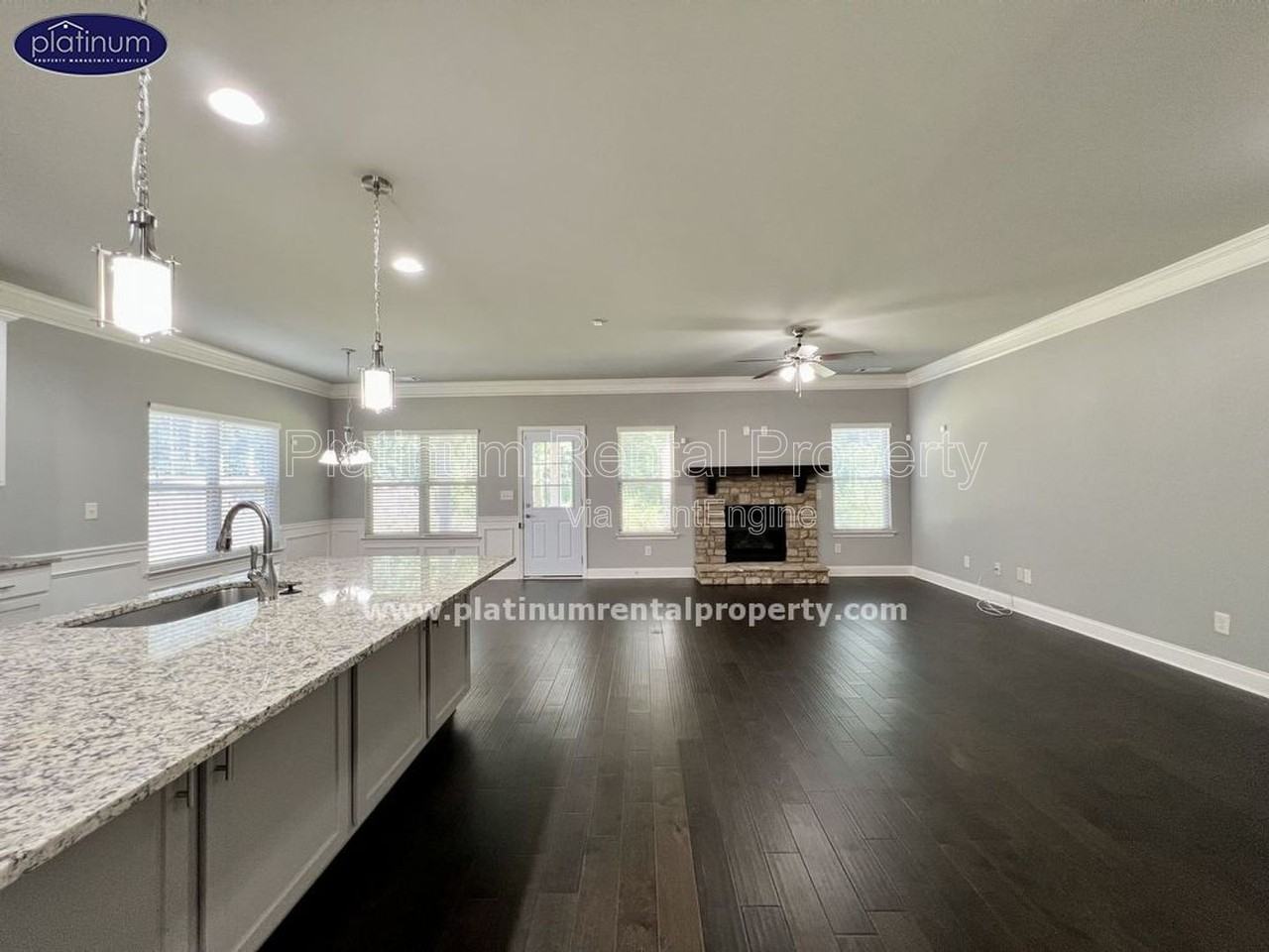 2435 Kemp Dr - Photo 5 of 32