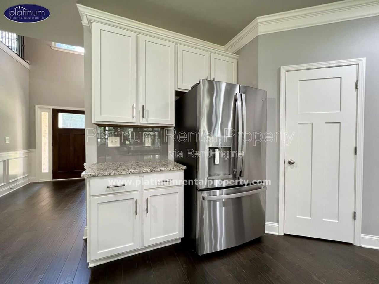 2435 Kemp Dr - Photo 6 of 32