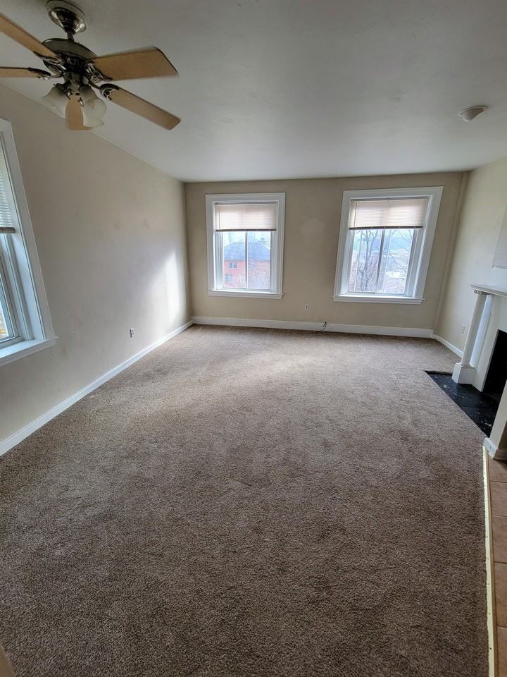 1601 Federal St #2 - Photo 4 of 6